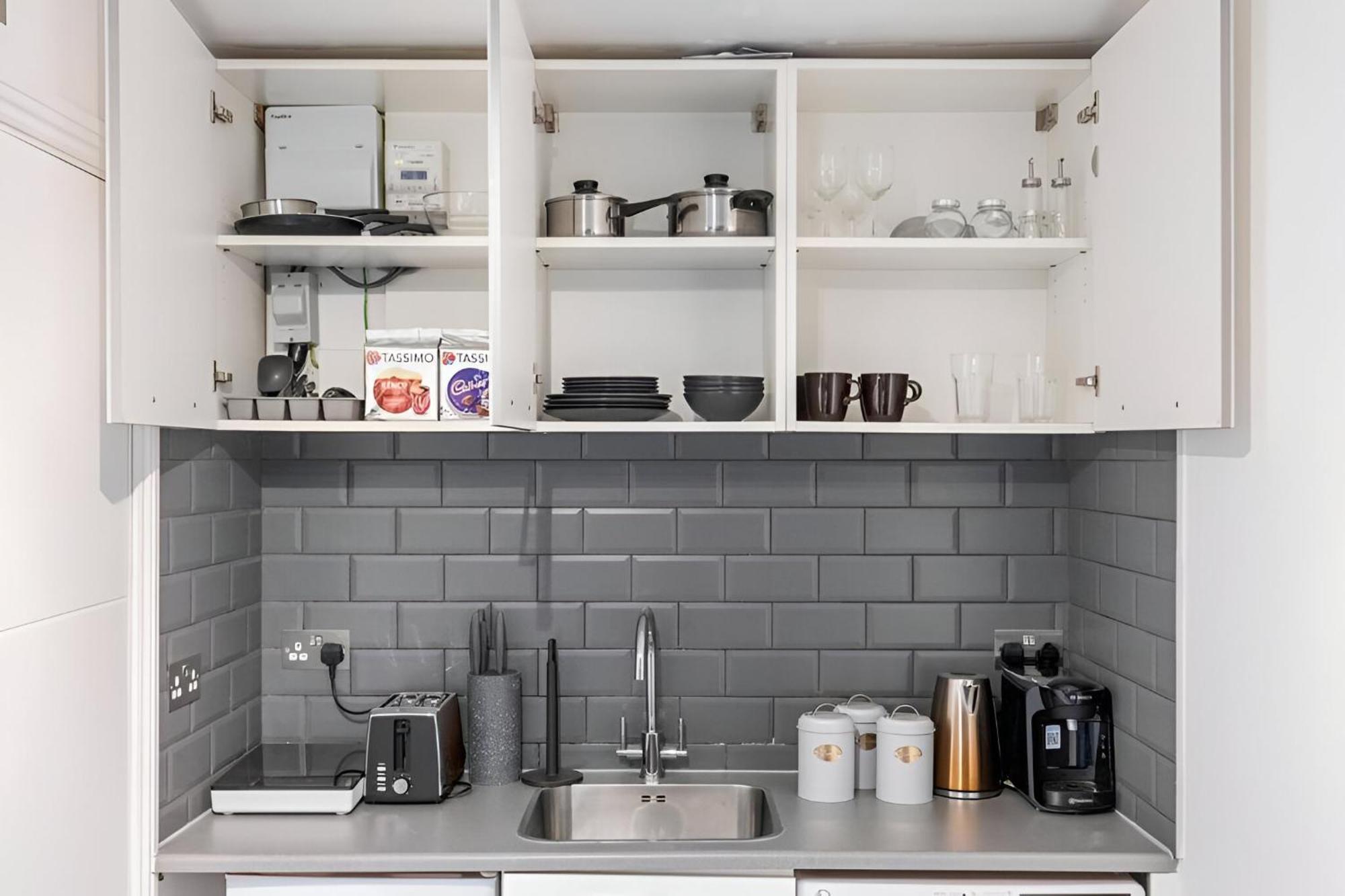 Cozy Vibes Minimalist Studio Stay London Exterior photo